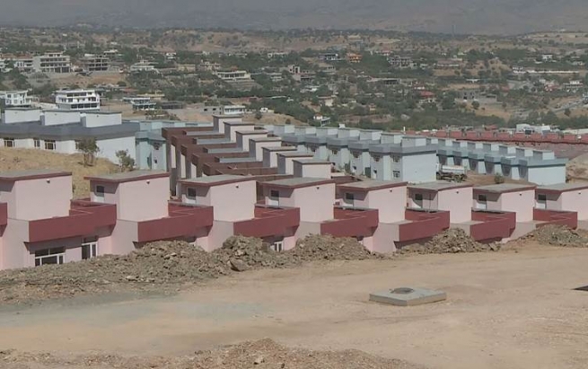 دروستکردنی خانوو و شوققەی کرێنشینان لە سیتەک و زڕگوێز راگیراون